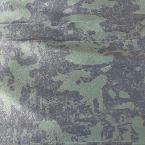 Wide leg trousers in abstract wave print W34 L34 - Picture 4 of 4